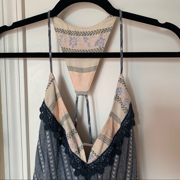 BOHO 🦋embellished dress w/ cute cutouts + details - Picture 2 of 7